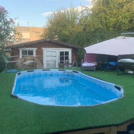 Joli Confort Avec Toutes Commodites Apartment